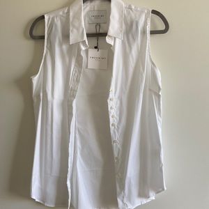 Tuckernuck “The Shirt” Blouse - nwt!